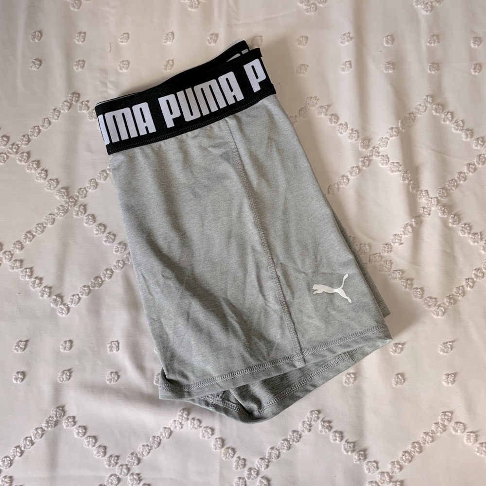 Puma Train Strong 3" Running Shorts